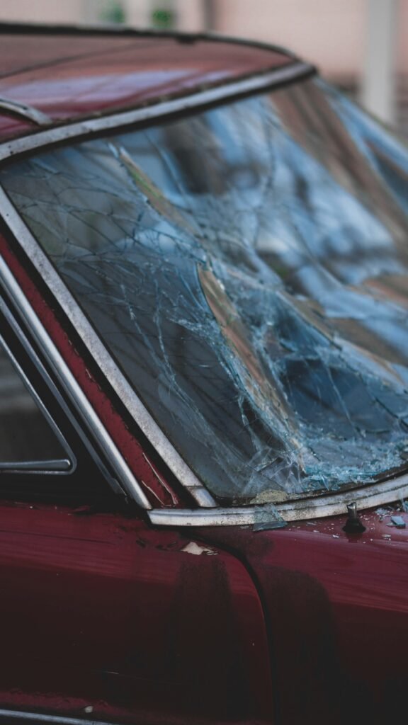 How Much to Fix a Cracked Windshield? guide to repair methods, replacement costs, crack severity, insurance, safety, and windshield options.
