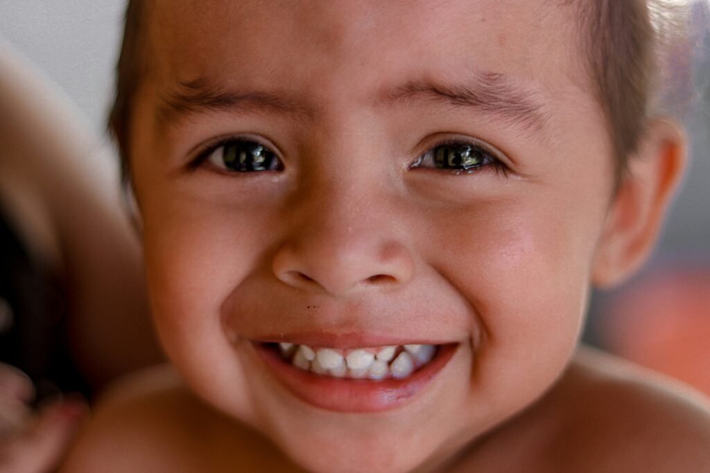 How to Get a Tooth Out Fast and Painless Child showing loose tooth care, gentle removal techniques, aftercare, and child dental health.