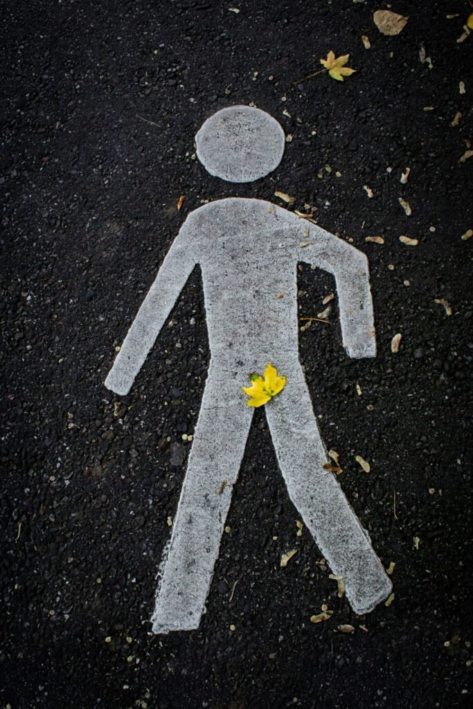 Why Does My Bladder Feel Full? Hidden Causes, Warning Signs & What to Do covering urinary urgency, bladder discomfort, UTIs, constipation, and warning symptoms.