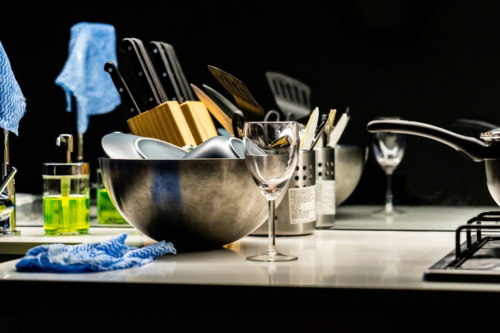 How to Get Scratches Out of Stainless Steel Safe Methods That Work