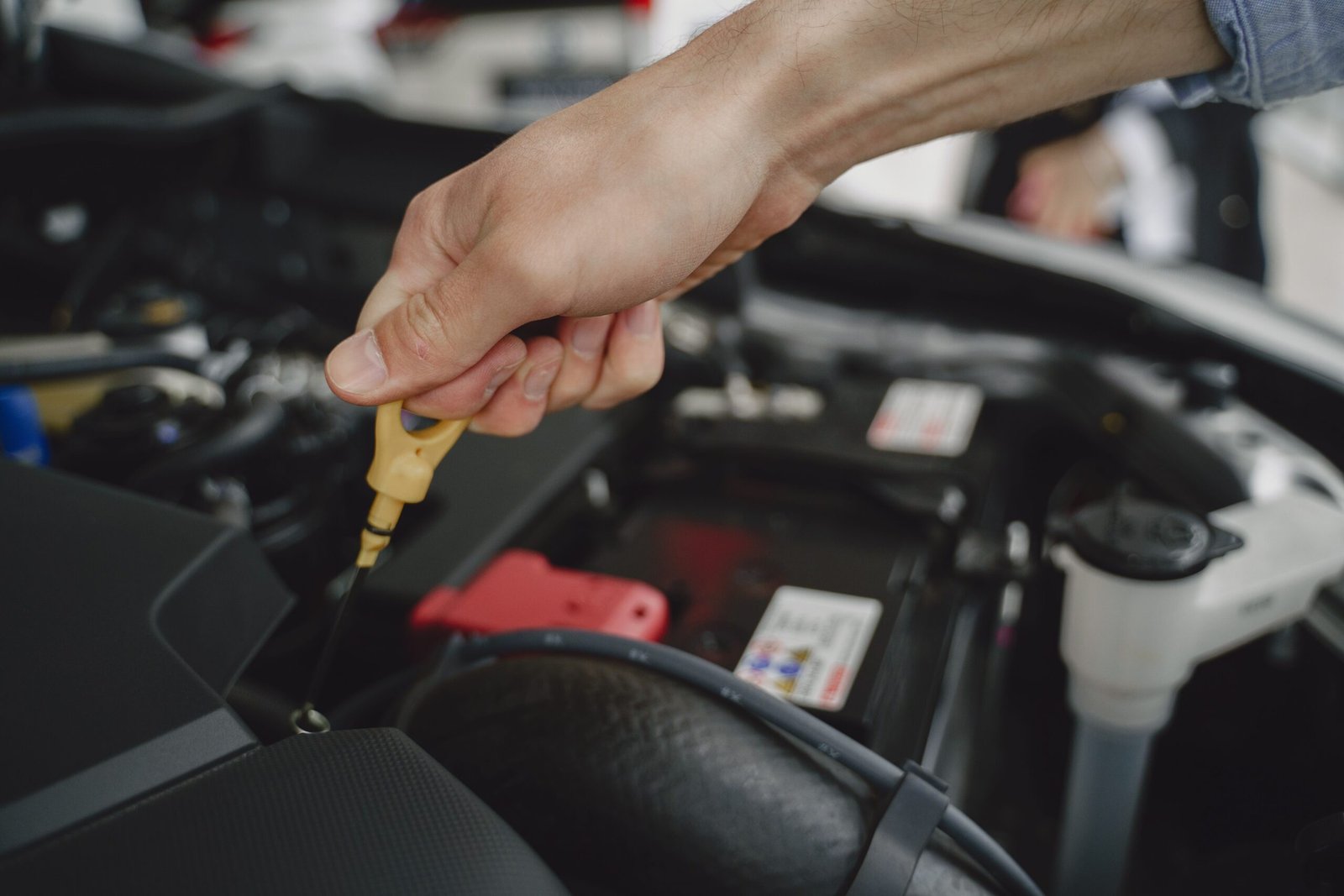 Why Does Check Engine Light Come On? Warning Causes and What to Do