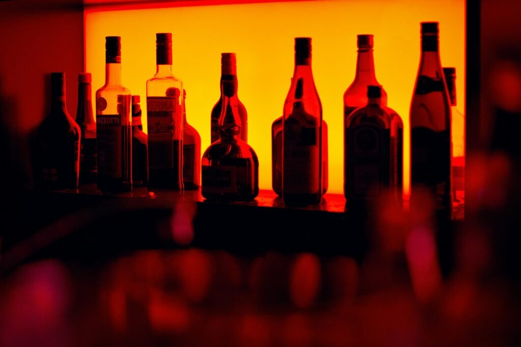 What Is the Best Alcohol for a Night Out? A Practical Guide to Choosing Drinks Wisely featuring drink choices, moderation, alcohol content, hydration, and responsible drinking.