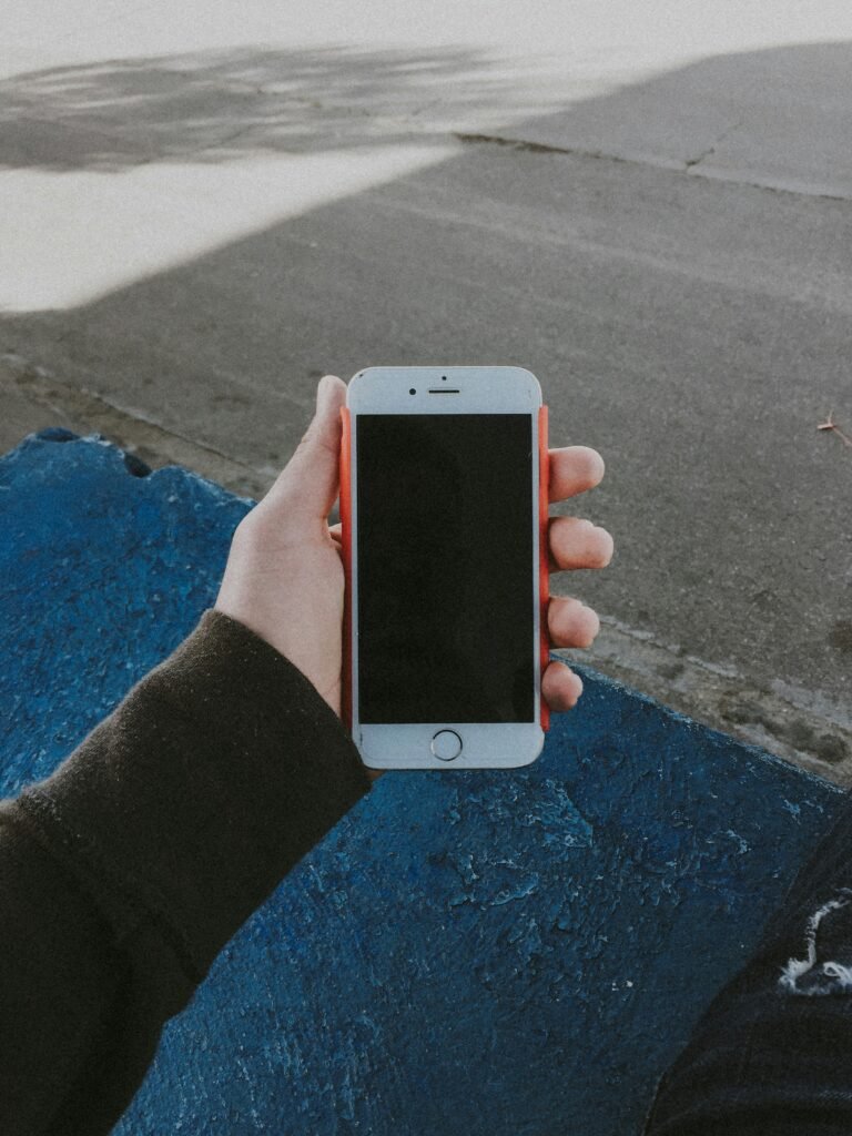 Lost My Phone? What to Do First and How to Find It guide to phone tracking, remote security, personal data protection, and recovery options.
